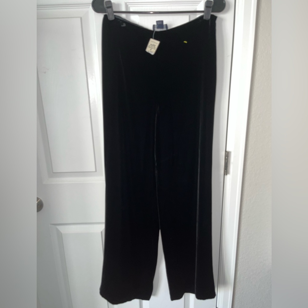 Ann Taylor Black Velvet Pants, size 6